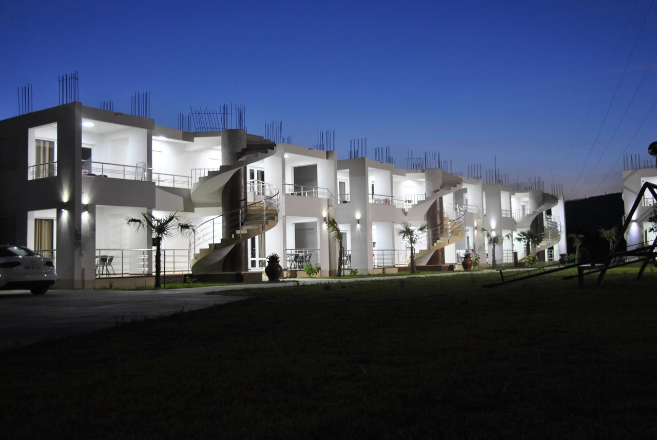 Royal Apartments & Villas Ulcinj Exterior foto