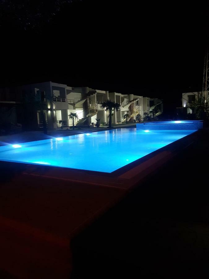 Royal Apartments & Villas Ulcinj Exterior foto